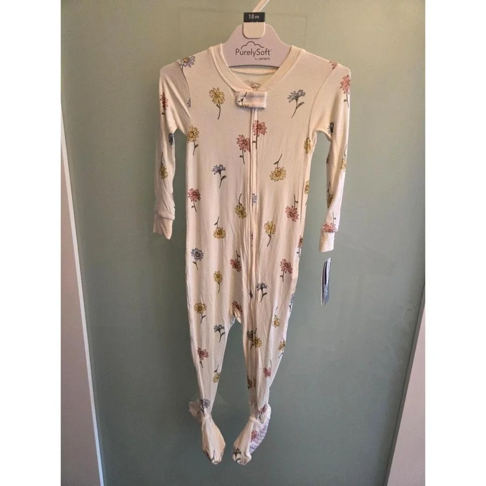 Carter's baby girl purely soft pajamas size 18‎ mos